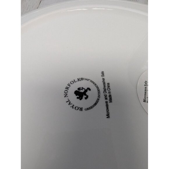 Royal Norfolk Blue White Set Of 2 Dinner Plates 10 5/8" - Picture 5 of 7